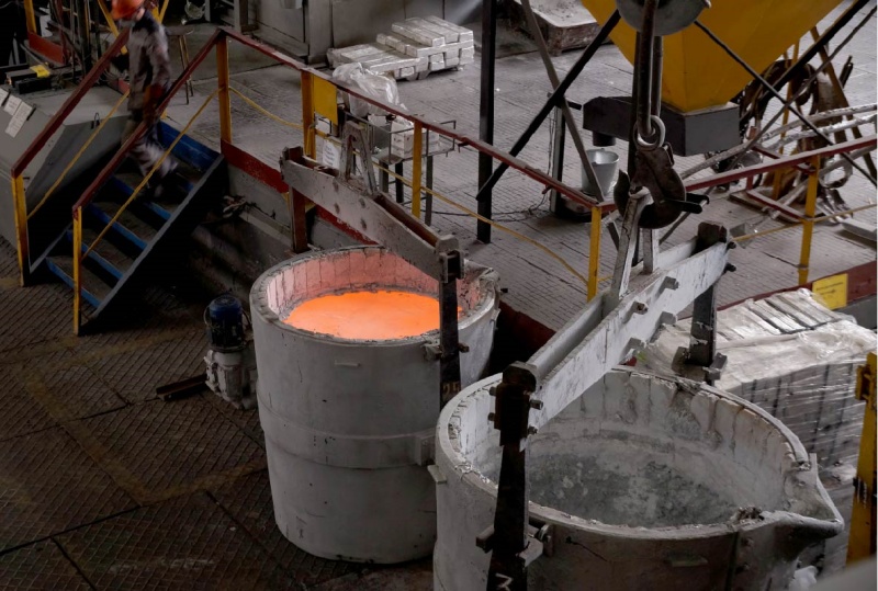 melting aluminum01.jpg